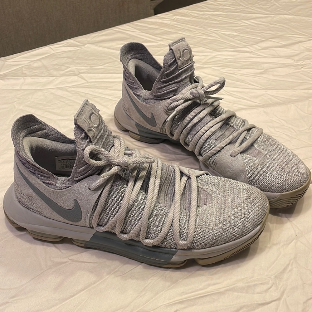 KD 10 WOLF GREY